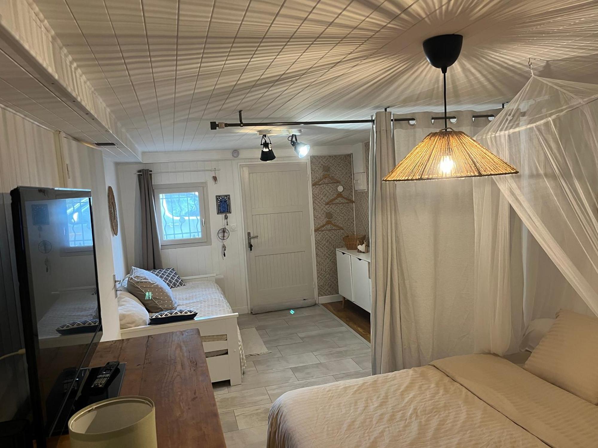 Logement Icare 5Km De Crolles, Soitec , St Lumbin Dış mekan fotoğraf